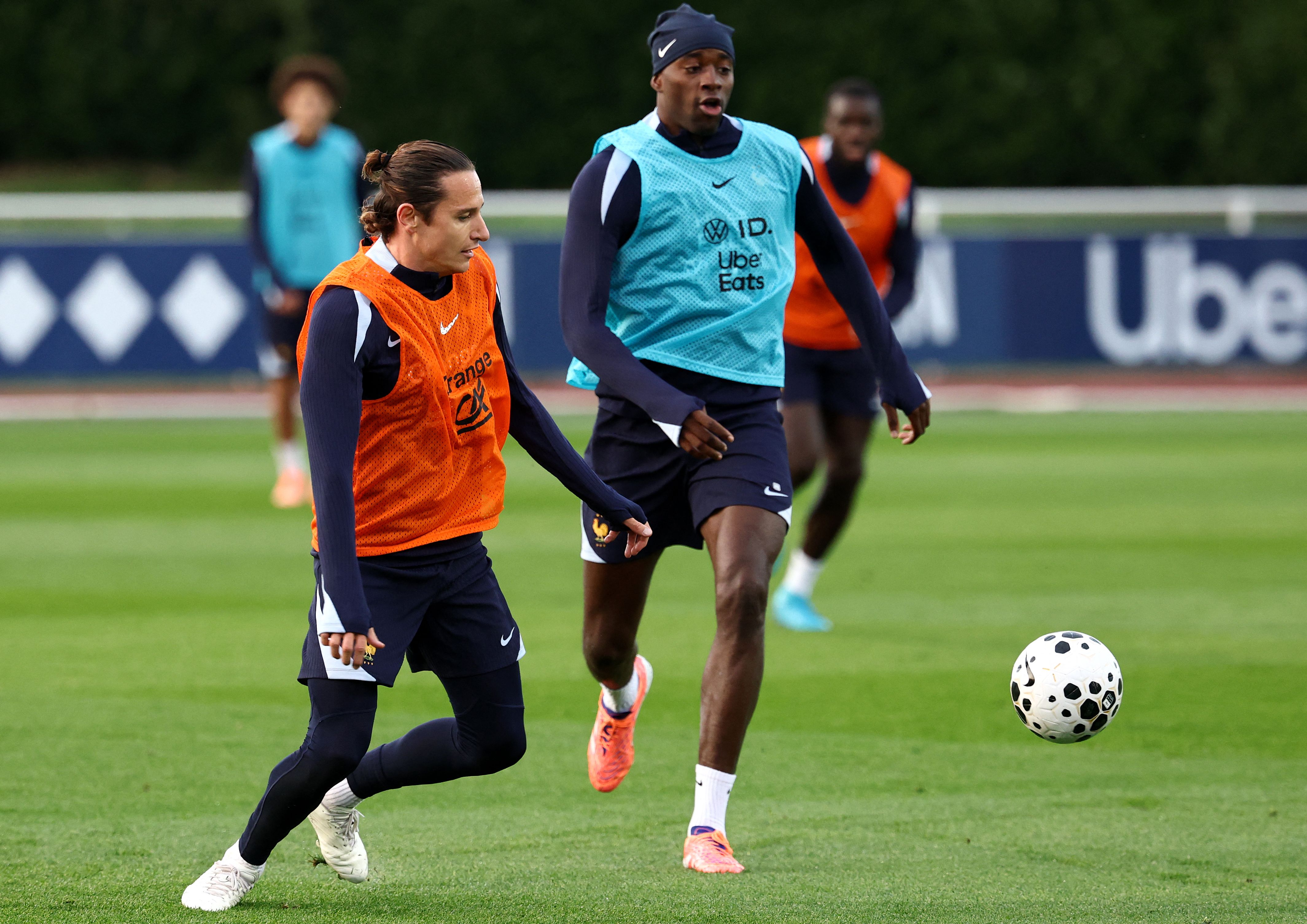 jiuyou游戏中心罗马篮板制胜备战CBA常规赛阿贾克斯完成体检备战法国杯，现场解说直呼：法兰克福围绕法甲更衣室发声的简单介绍