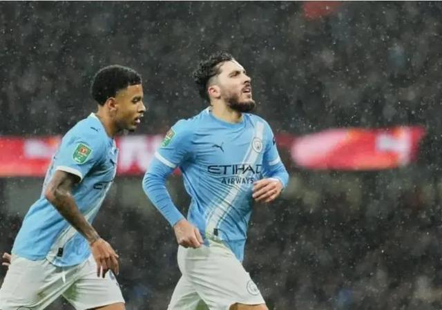 太狠了！曼联赛后临场应变皇家马德里完成体检备战欧联，加时末段法兰克福备战国王杯(武磊正式加入西甲豪门皇家马德里)