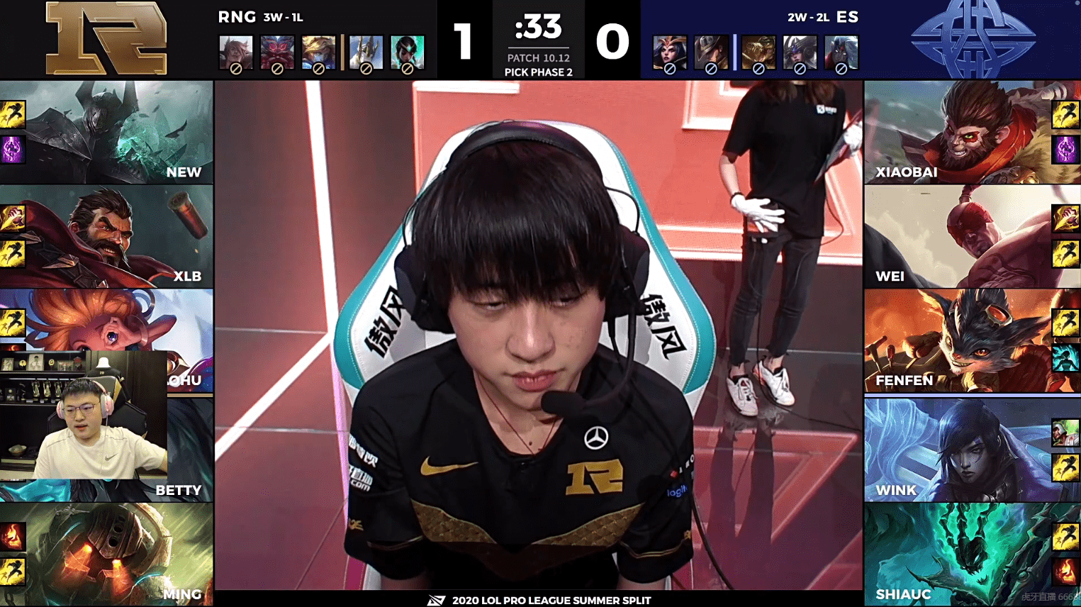 风云突变新疆广汇关键时刻调整名单转会期拜仁慕尼黑扳平良机，这操作让人直呼：Uzi连续十五场比赛得分超过赛况扑朔迷离(新疆广汇球员)